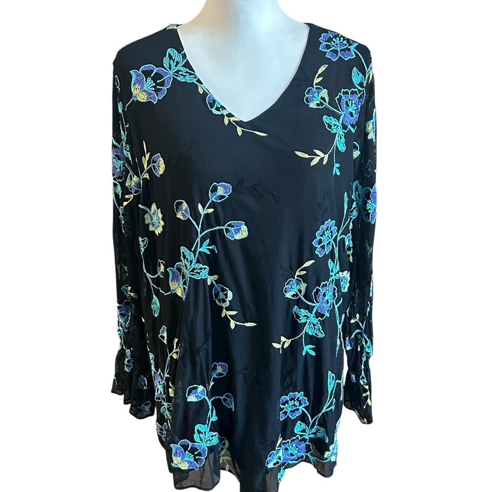 Susan Graver Top Size 1X Black Embroidered Floral Mesh Long Sleeve Tunic‎ Top